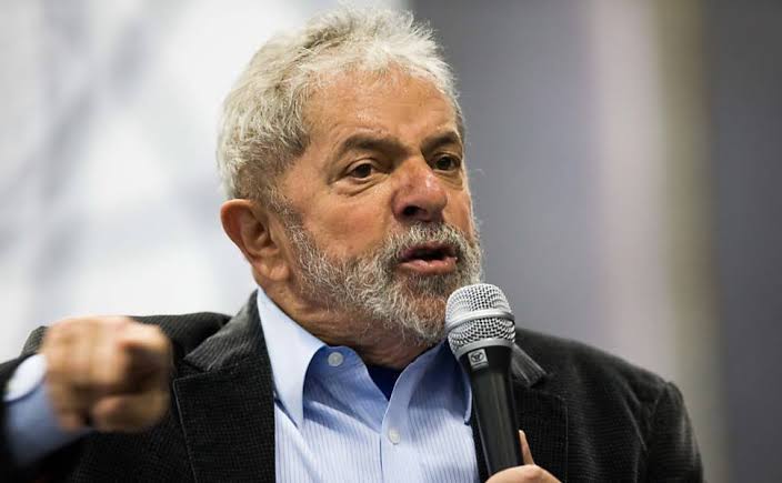 Governo Lula já se prepara para ‘cortar cabeças’ de ministros; presidente petista está enfurecido