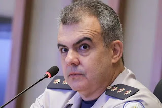 BRASIL: EX-CHEFE DA PM DENUNCIA PRISÃO ARBITRÁRIA EM CPMI DO 8 DE JANEIRO