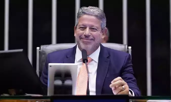 STF rejeita denúncia de corrupção contra Arthur Lira