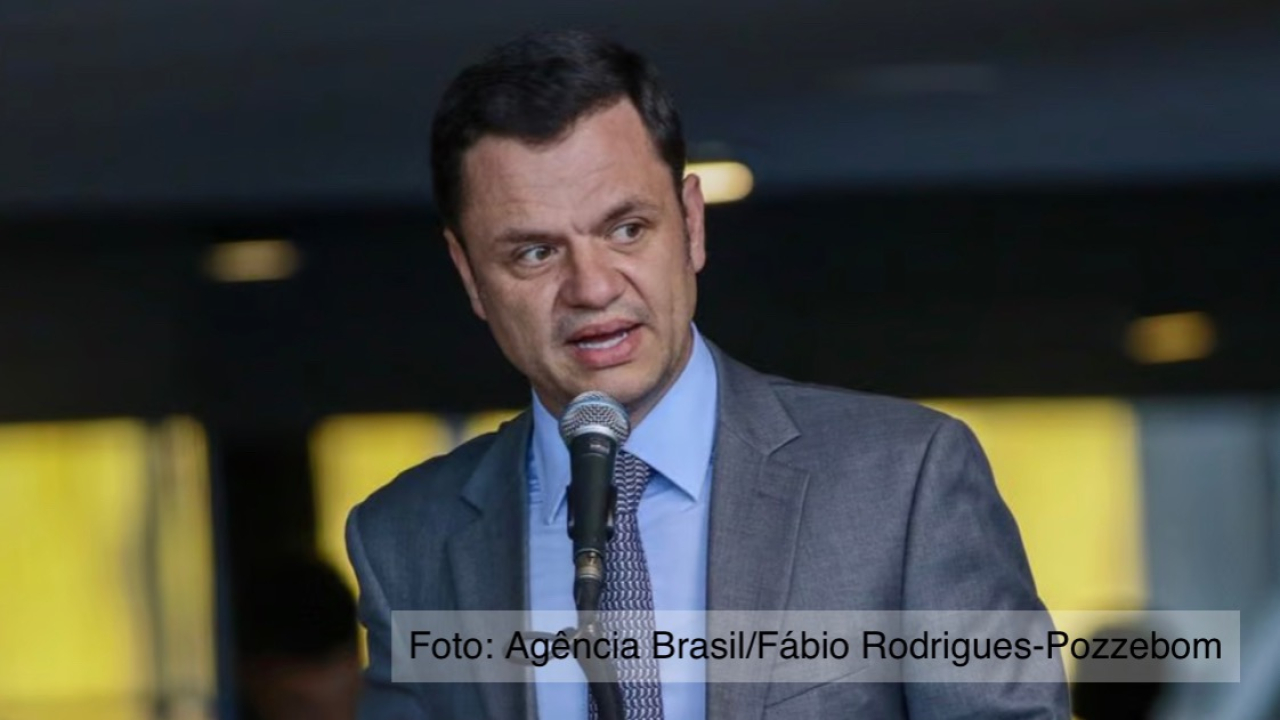 RELATORA DE CPI DE 8 DE JANEIRO QUER CONVOCAR AUGUSTO HELENO E ANDERSON TORRES