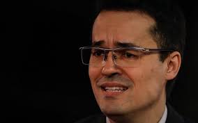 BRASIL: DALLAGNOL REVELA QUE SUA FAMÍLIA TEM SIDO PERSEGUIDA