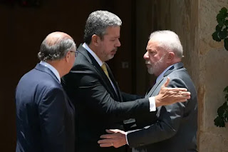 BRASIL: LIRA DÁ AVISO EM TOM DE ABANDONO A LULA E PODE COMPROMETER NOVAS VOTAÇÕES DO GOVERNO
