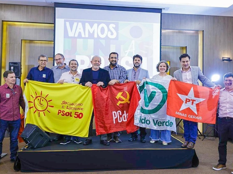 BRASIL: ALA FUNDADORA DO PSOL ROMPE COM O PARTIDO POR DESENTENDIMENTO ENVOLVENDO LULA
