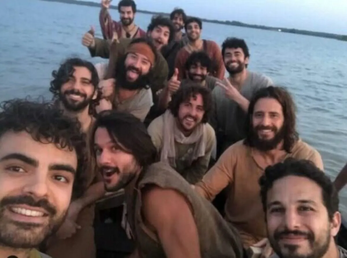 Ator de “The Chosen” se converte a Cristo após batismo no Espírito Santo