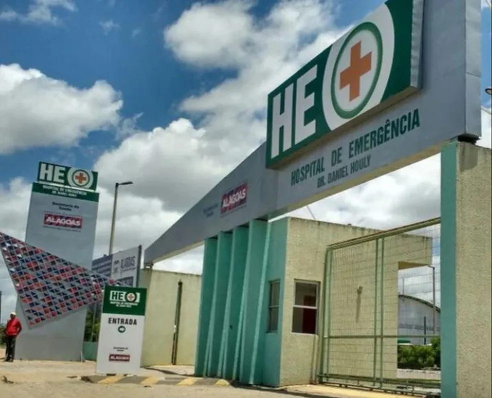 Homem invade bar com espingarda e fere duas pessoas em Taquarana; alvo era a ex-companheira