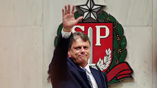 BRASIL: POR QUE TARCÍSIO DE FREITAS PODE ESTAR PRESTES A DEIXAR SEU PARTIDO