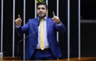 BRASIL: DEPUTADO ANDRÉ FERNANDES REVELA DESCASO NA AMAZÔNIA COM GOVERNO LULA