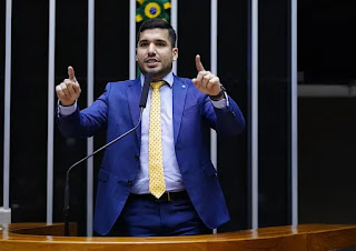 BRASIL: DEPUTADO ANDRÉ FERNANDES REVELA DESCASO NA AMAZÔNIA COM GOVERNO LULA
