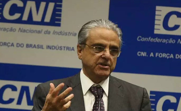 Governo Lula ‘trabalha contra a micro e média indústria’, diz Presidente da Confederação Nacional da Indústria (CNI)