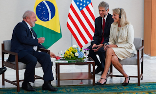 MUNDO: LULA TEM REUNIÃO COM REPRESENTANTE DO GOVERNO DOS EUA QUE PODE COMPROMETER AMAZÔNIA