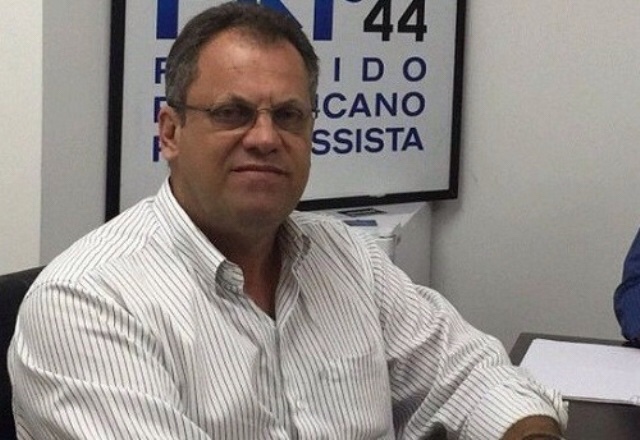 TCE-PE: Prefeito de FLORESTA EM PERNAMBUCO É multado por irregularidade em merenda escolar