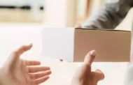MULHER RECEBE VIBRADOR NO LUGAR DE IPHONES COMPRADOS PELA INTERNET