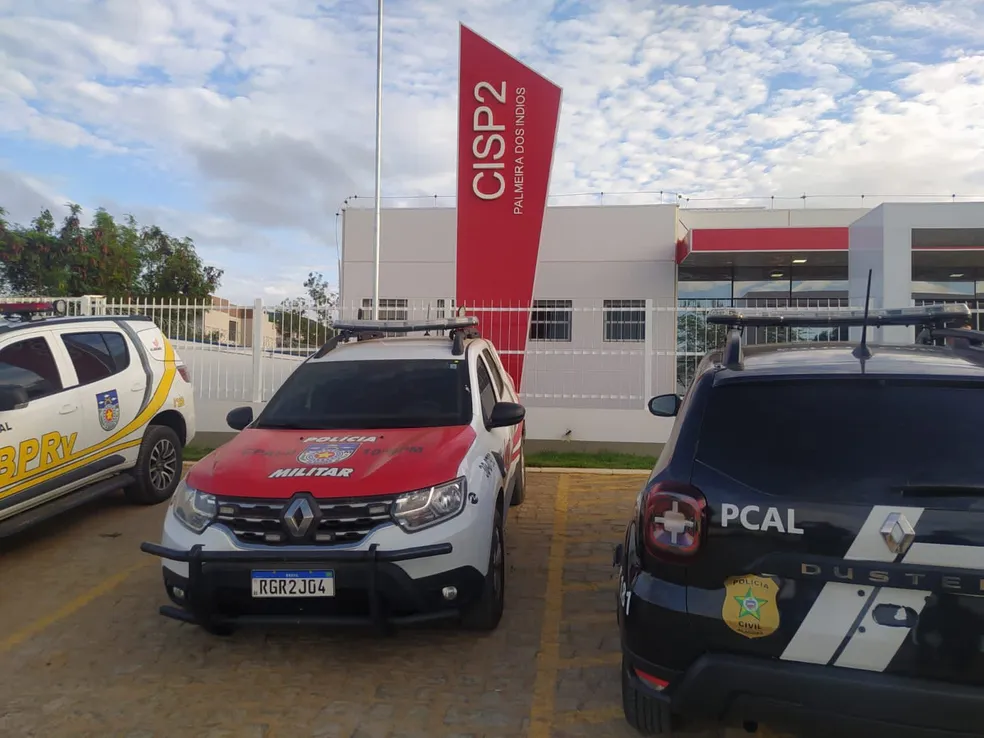 Homem é detido após ameaçar a mãe com facão em Palmeira dos Índios, AL