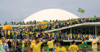 BRASIL: PGR PREPARA ACORDO COM MANIFESTANTES DO 8 DE JANEIRO