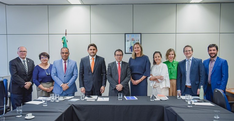 MCom estuda parceria com Ministério do Trabalho e Emprego para ampliar o programa Escola do Trabalhador 4.0