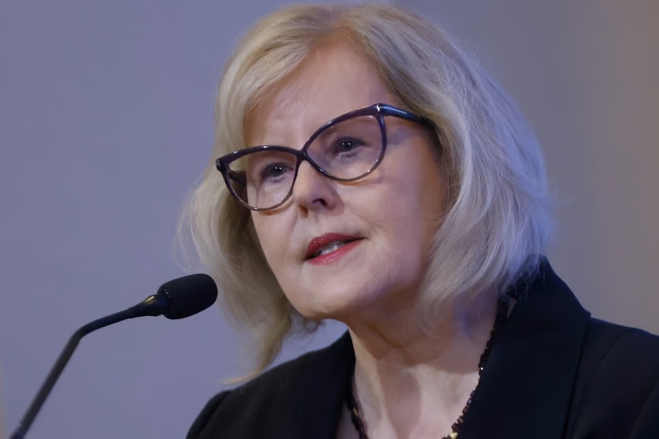Rosa Weber quer endurecer regras para juízes em eventos privados; STF fica de fora