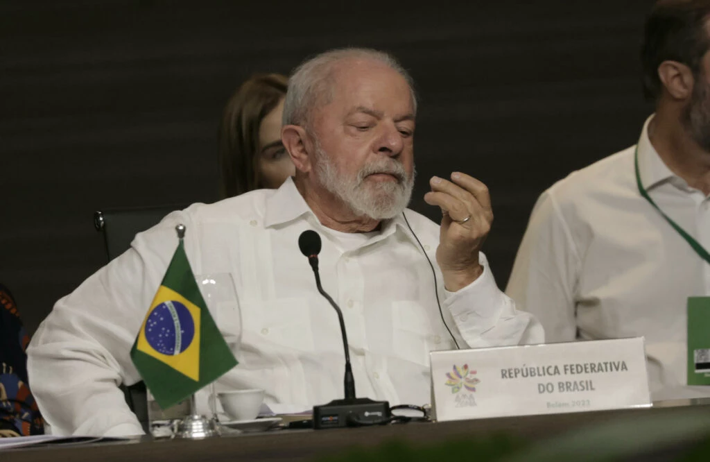 Delegados da PF cobram reajuste salarial do governo Lula