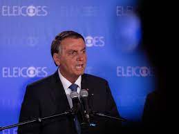 BRASIL: BOLSONARO CONCEDE ENTREVISTA E SE PRONUNCIA SOBRE O “CASO DAS JOIAS”