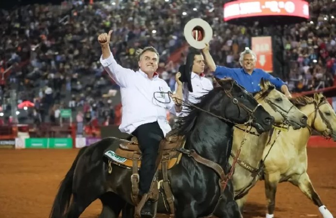 Bolsonaro recebe título de cidadão honorário de Barretos nesta sexta-feira, 25 de Agosto