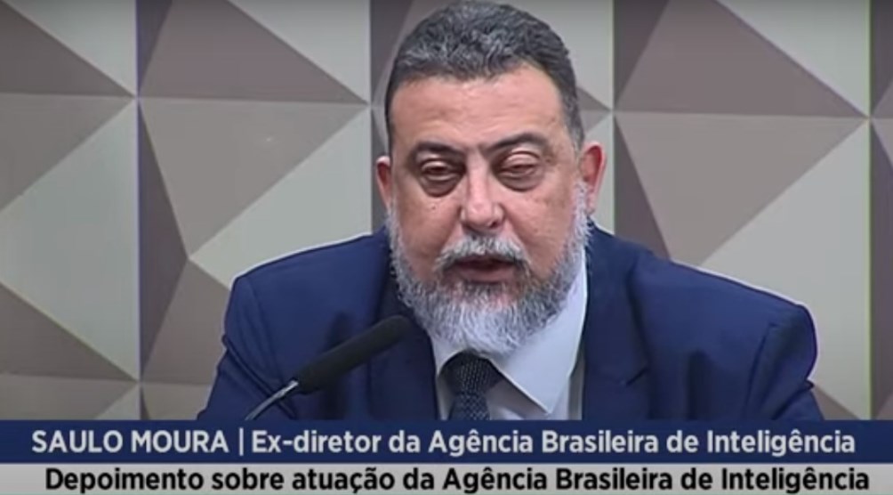URGENTE: O ex-diretor da ABIN acaba de confessar que adulterou o relatório enviado ao Congresso Nacional por ordem do General Gonçalves Dias