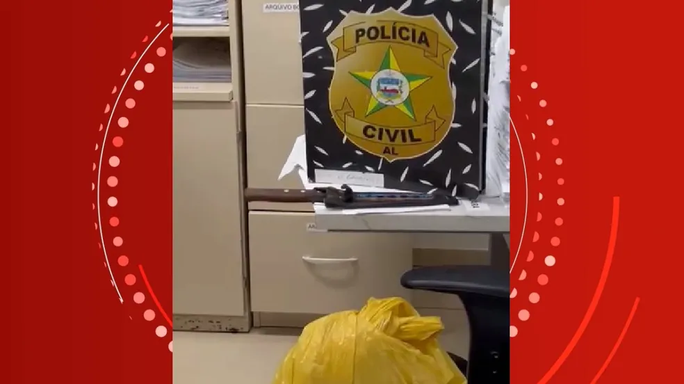 Pai confessa à polícia que matou filho cortando pescoço dele com uma faca em São José da Laje, AL