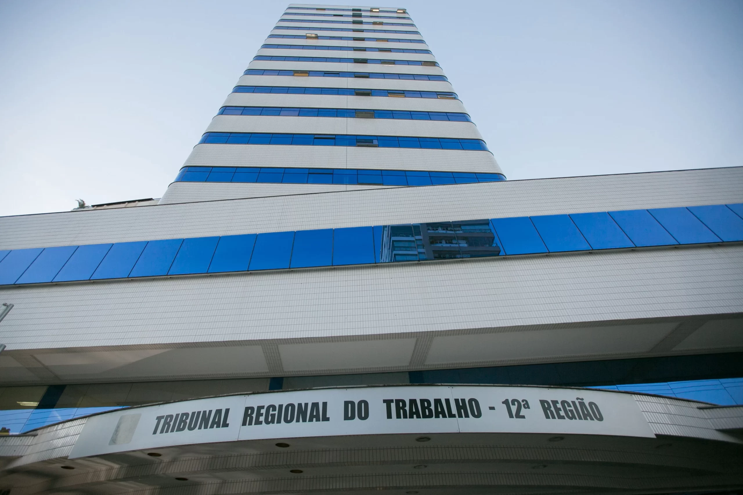 Concurso TRT SC: veja as próximas datas; provas em outubro!