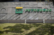 Governo Lula começa a lotear a Petrobras