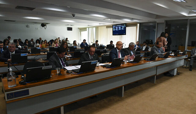 Comissão do Senado irá investigar atividades do grupo Sleeping Giants Brasil