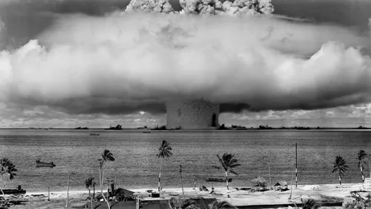 Atol de Bikini: o incrível santuário marinho criado acidentalmente após testes de bombas nucleares