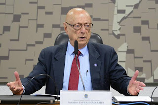 BRASIL: SENADOR ESPERIDIÃO AMIN ESCANCARA BLINDAGEM DE LULISTAS NA CPMI DO 8 DE JANEIRO