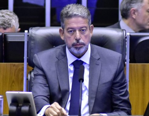 Lira diz que minirreforma eleitoral deve ser votada pela Câmara na próxima semana