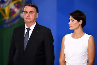 BRASIL: BOLSONARO E MICHELLE FAZEM CONVOCAÇÃO PARA EVENTO