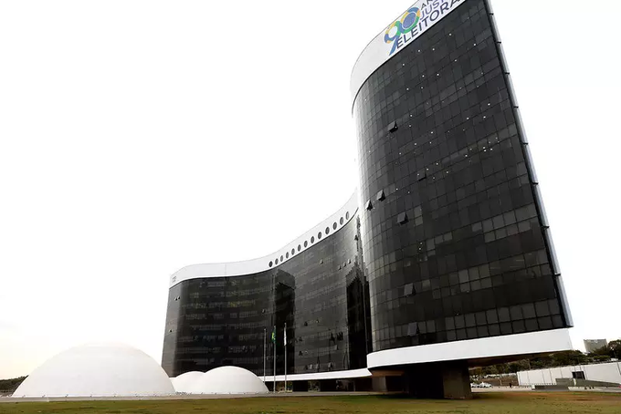 Justiça Eleitoral gasta 87,2% da verba com pessoal, até em ano sem eleição