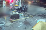 Imagens fortes: Carro bate em bombas de posto de combustíveis e passageiros são ejetados, deixando 3 mortos; VEJA VÍDEO