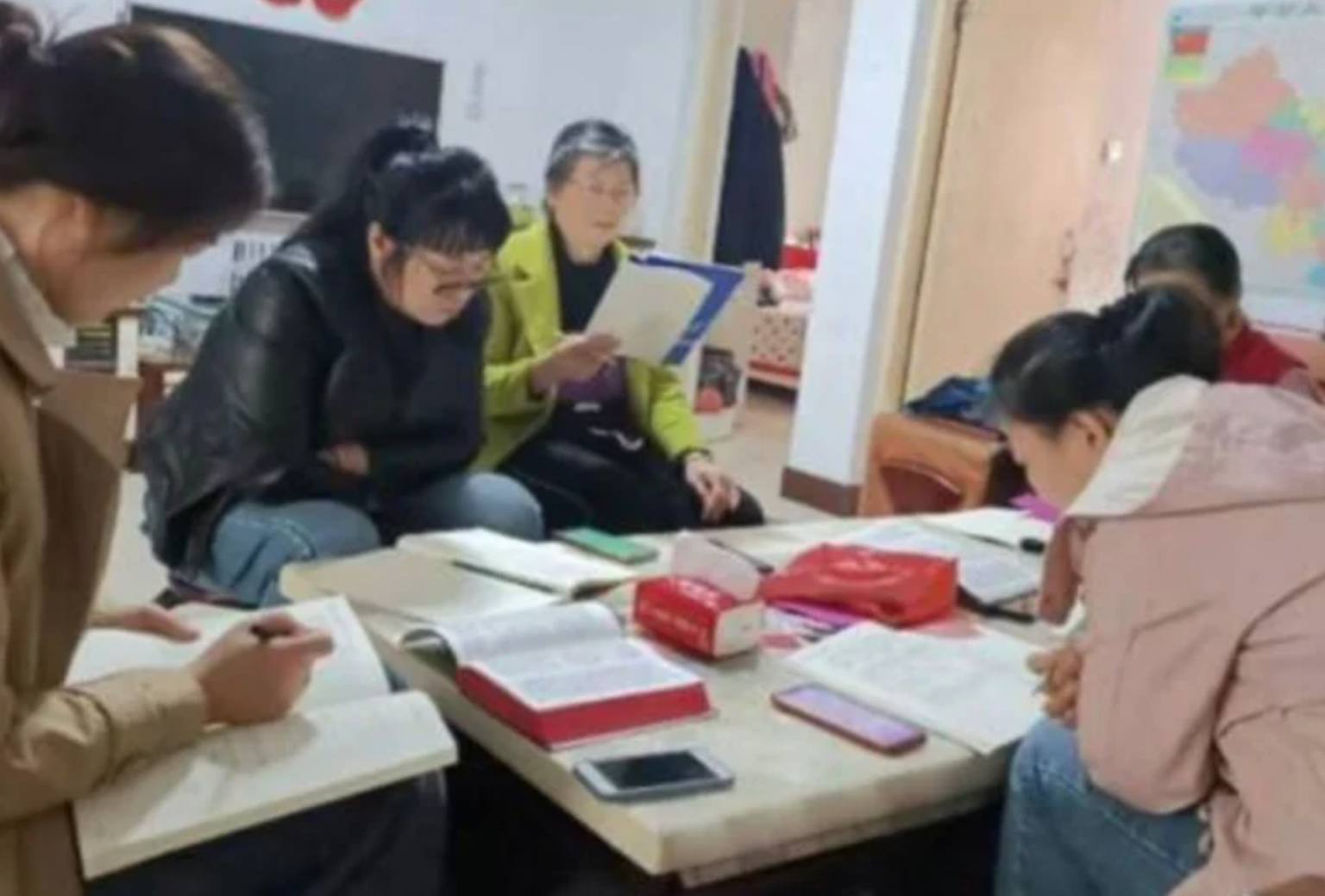 Igrejas domésticas na China não ligadas ao governo são fechadas