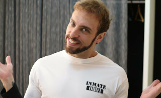 BRASIL: APÓS PIADAS “POLÊMICAS”, HUMORISTA VIRA RÉU E TEM CONTAS BANCÁRIAS BLOQUEADAS