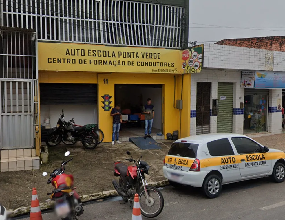 Alunos denunciam que sofreram calote de autoescola em Maceió