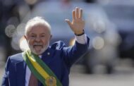 Chacota: Lula acenando para público esvaziado no 7 de setembro vira meme na web; VEJA VÍDEO