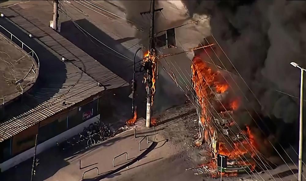 Dino defende mudança na lei para enquadrar facções como terroristas