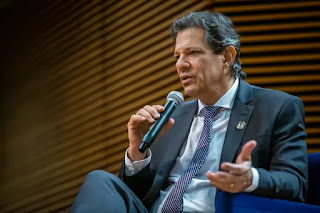 BRASIL: HADDAD REVELA “CONSTRANGIMENTO” ENTRE GOVERNO LULA E CONGRESSO