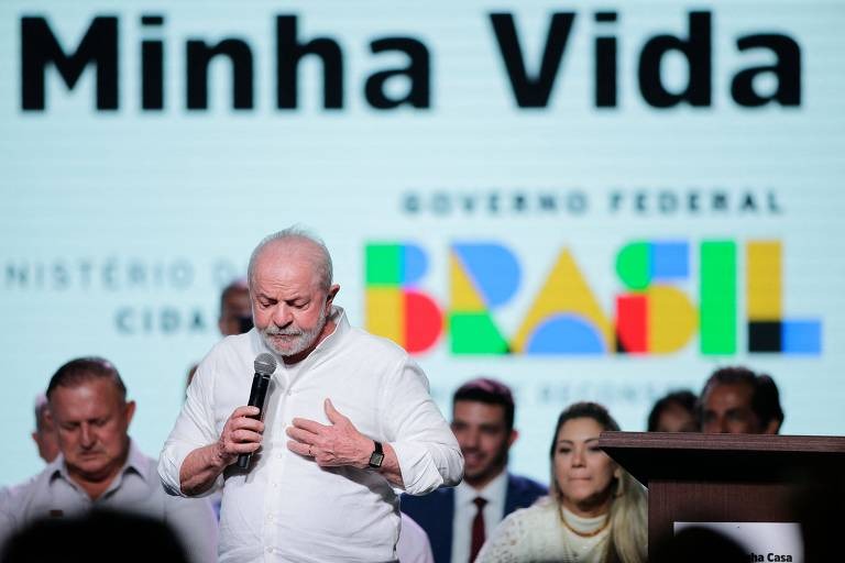 Lindbergh anuncia calote autorizado por Lula no Minha Casa, Minha Vida