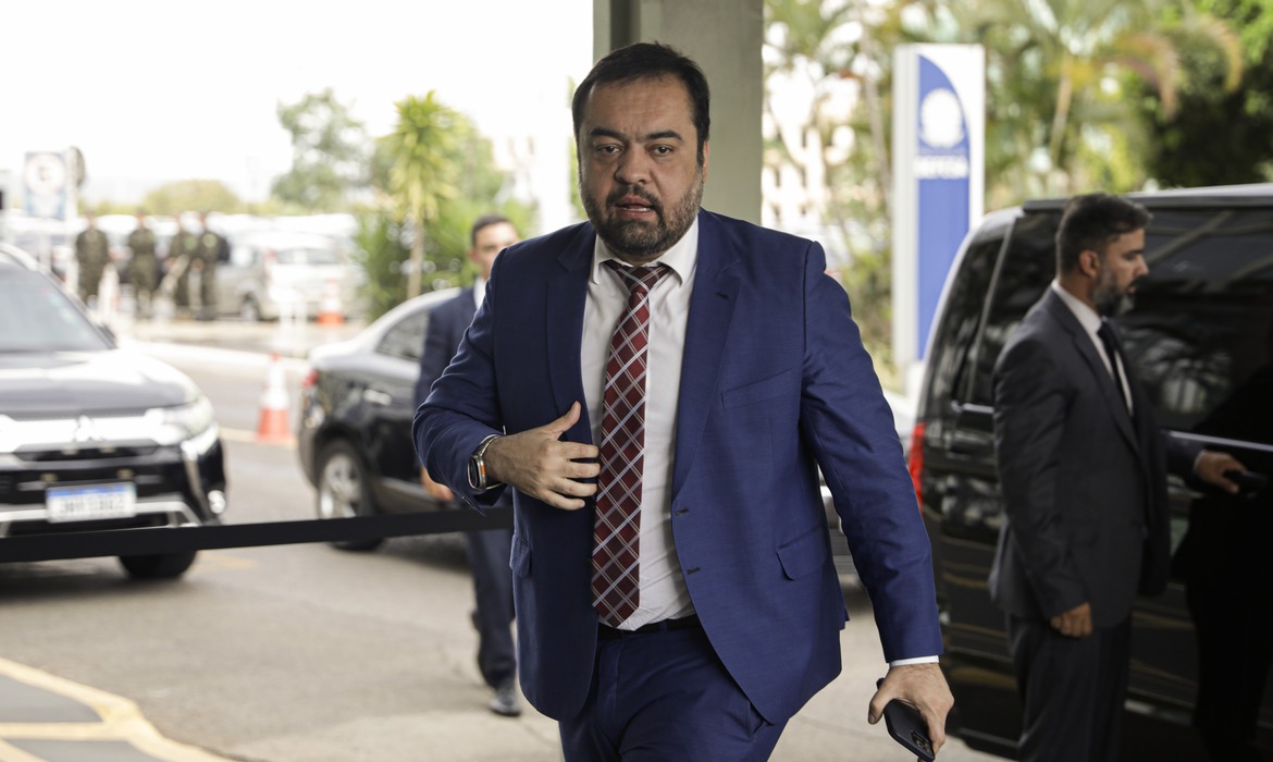 POLÍCIA CIVIL descobre PLANO DE ATENTADO contra Cláudio CASTRO e sua família