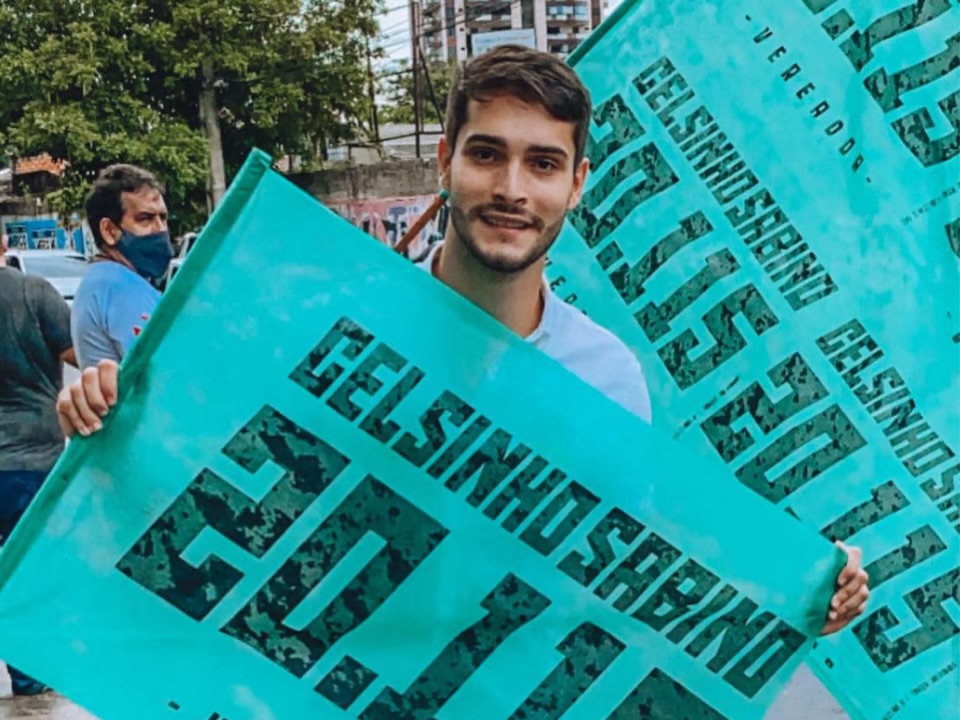 Sobrinho de ministro de Lula é promovido na Telebras