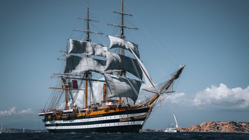 Navio histórico italiano atracará no Brasil; Veja fotos