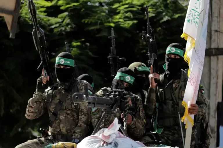 199 reféns foram capturados pelo Hamas, afirma Exército de Israel