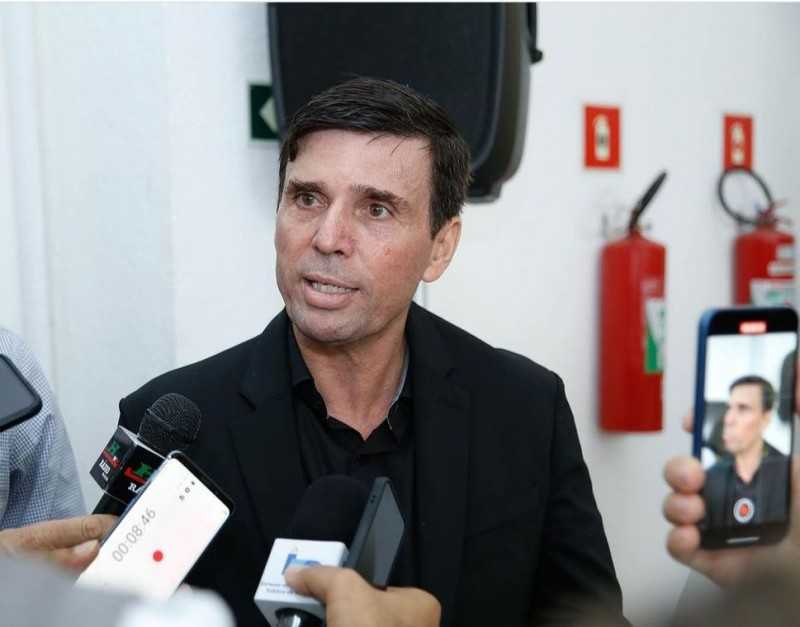 Március Beltrão poderá expor “feridas” de Rafael Brito na Seduc caso seja atacado nas eleições de 2024