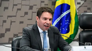 BRASIL: PARTIDO DE BOLSONARO ESCOLHE NOVO NOME PARA DISPUTAR PREFEITURA DO RJ