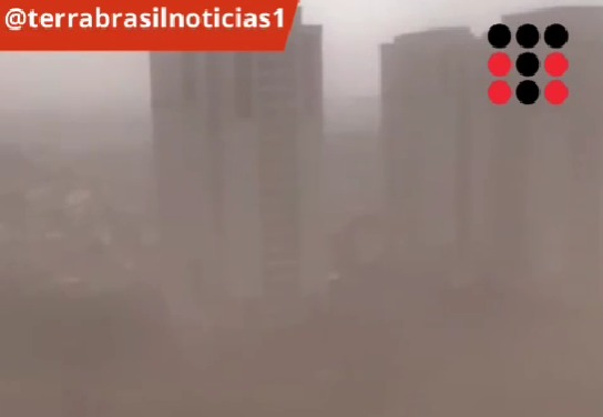 Manaus tem ventos de 70,4 km/h em tempestade de areia; VEJA VÍDEO