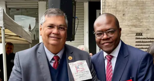 Expoente da extrema esquerda, Silvio Almeida culpa ‘fascistas’ por divulgarem caso da ‘Dama do Tráfico’