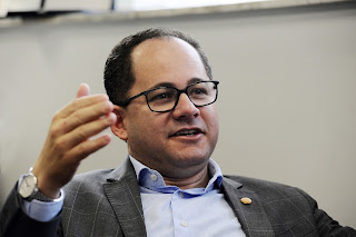 BRASIL: DEPUTADO FALA SOBRE A “PROXIMIDADE” DO SENADO COM O JUDICIÁRIO